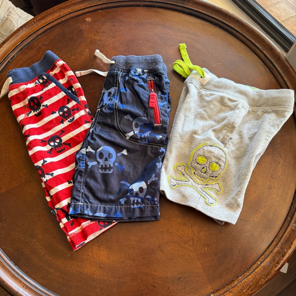 Mini Boden Boys Red, Navy & White Skull Stripe Shorts